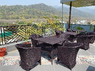 Trevon The Shire Inn,,2 star