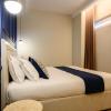 xvi suites