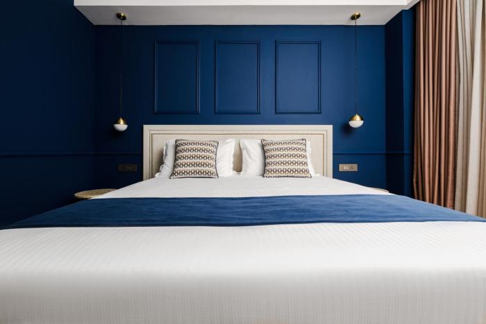 xvi suites