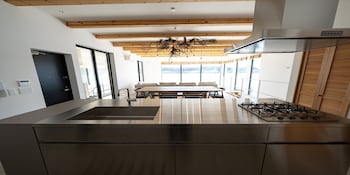 the view miurashiharumicho