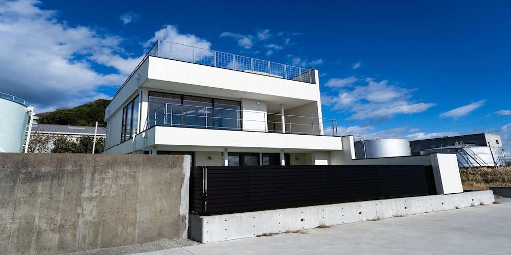 the view miurashiharumicho