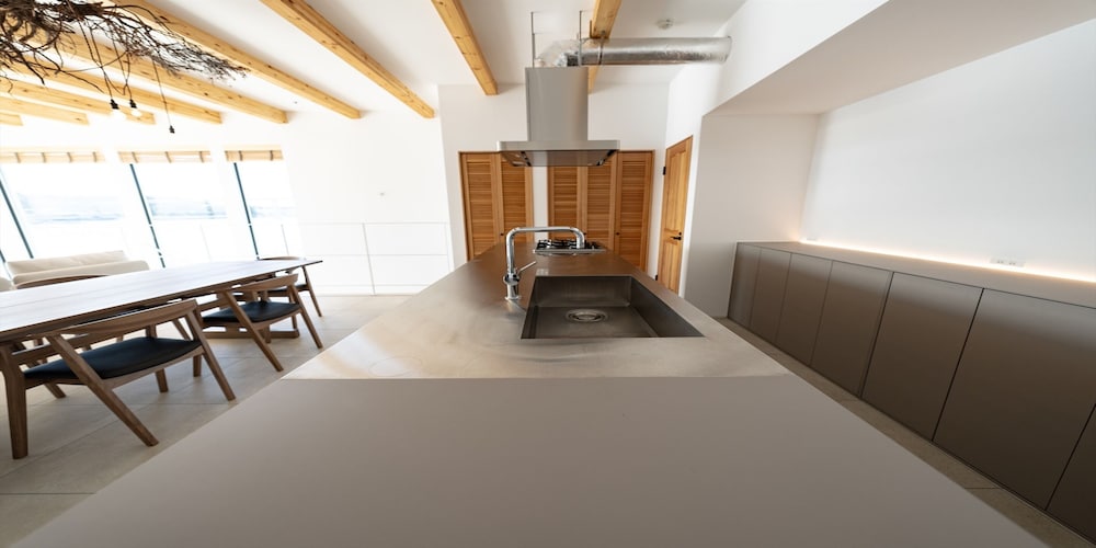 the view miurashiharumicho