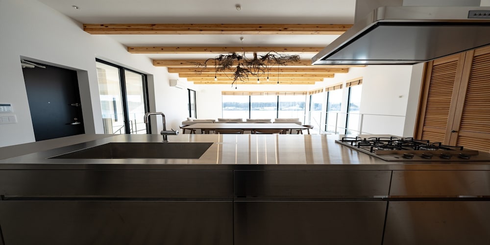 the view miurashiharumicho