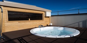 the view miurashiharumicho