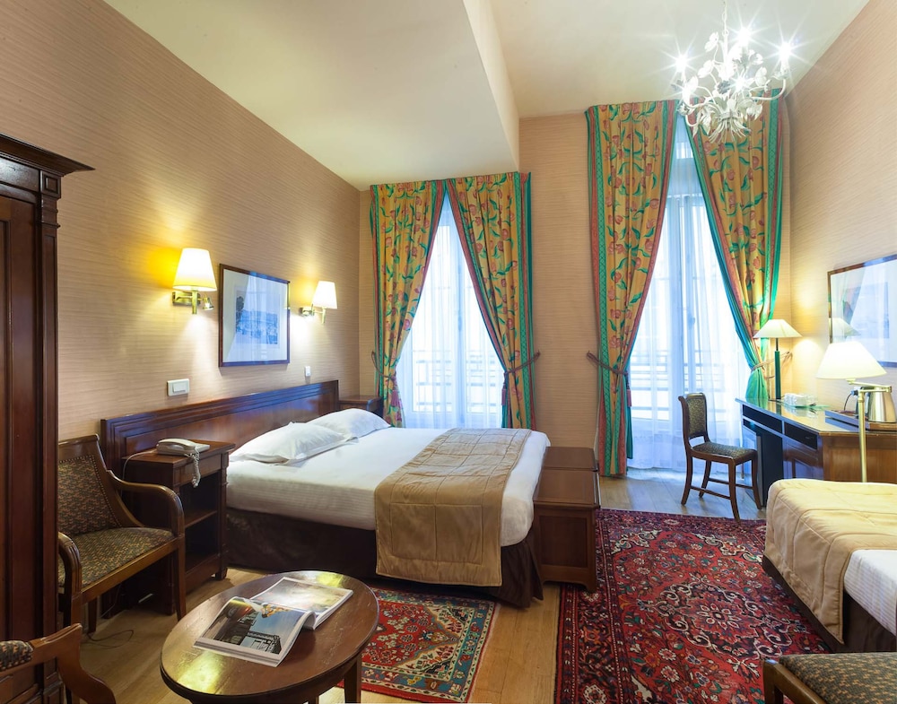 hotel du palais bourbon