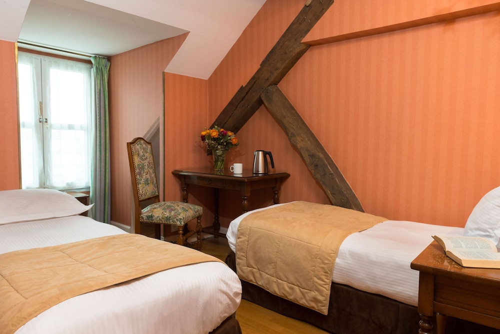 hotel du palais bourbon