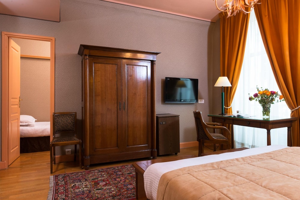 hotel du palais bourbon