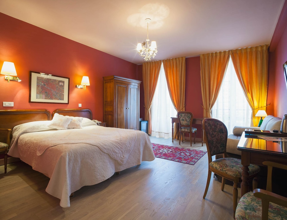 hotel du palais bourbon