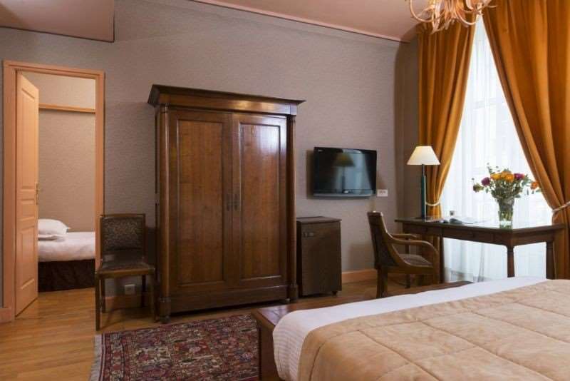 hotel du palais bourbon