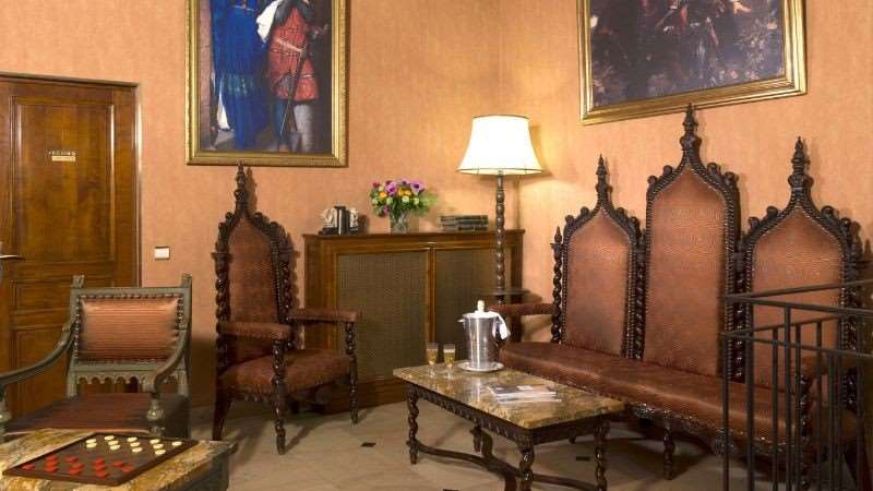 hotel du palais bourbon