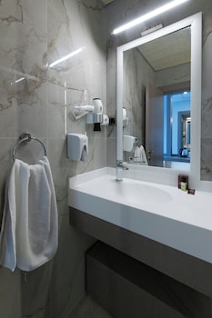 three points boutique hotel
