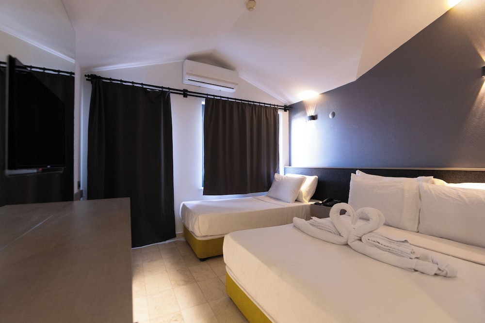 three points boutique hotel