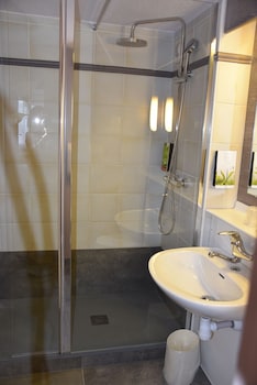 hotel initial by balladins la roche sur yon