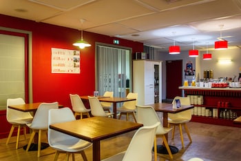 hotel initial by balladins la roche sur yon