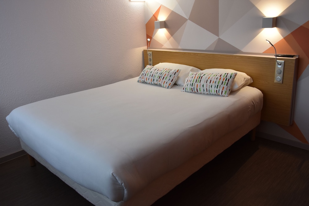 hotel initial by balladins la roche sur yon