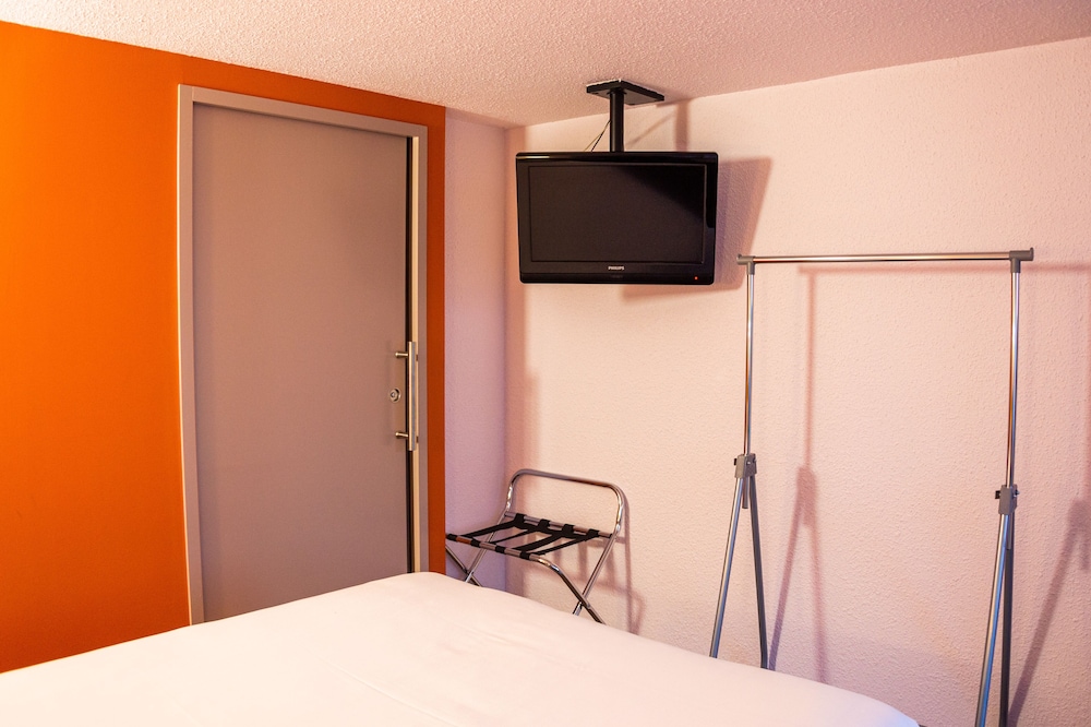 hotel initial by balladins la roche sur yon