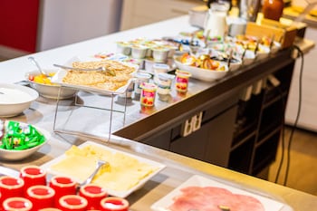 hotel initial by balladins la roche sur yon