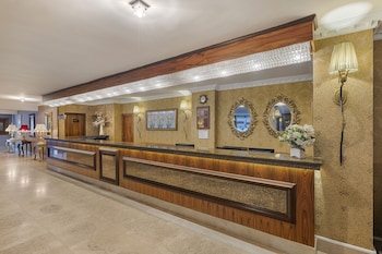 senza grand santana hotel