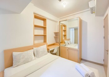 tidy and comfortable 2br tokyo riverside pik 2 apartment