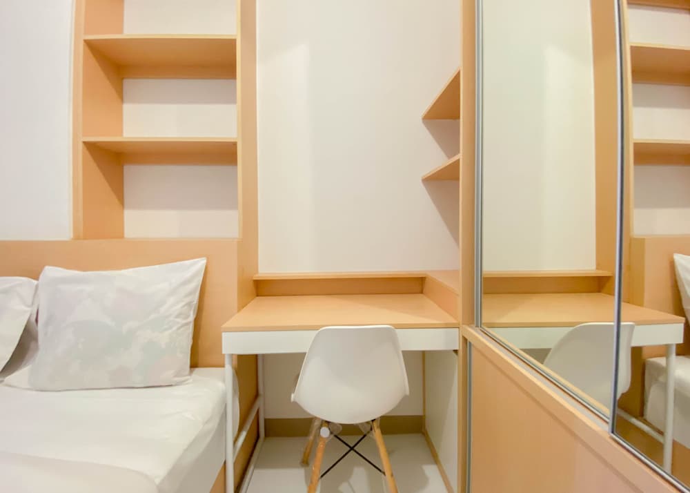 tidy and comfortable 2br tokyo riverside pik 2 apartment