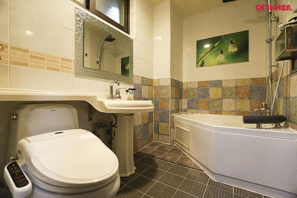 tiffany self check in hotel