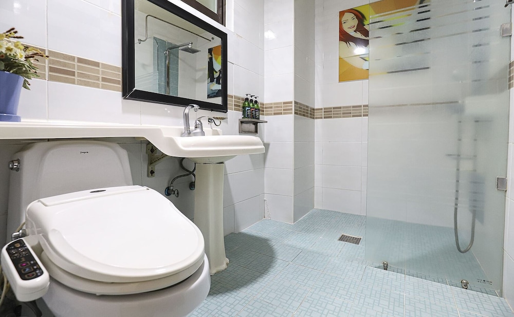 tiffany self check in hotel