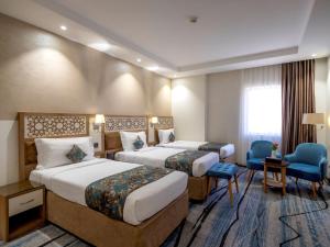 time ruba hotel and suites