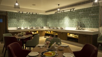 Grand Continent Secunderabad A Sarovar Portico Affiliate Hotel,,3 star