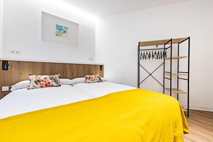 hostal paris