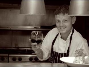 Hornsbury Mill,Donyatt>>Chard,4 star