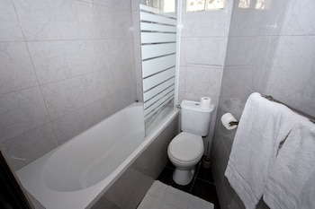 hipotel paris voltaire bastille