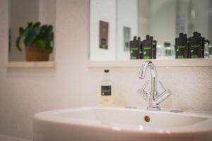 highland apartments by mansley