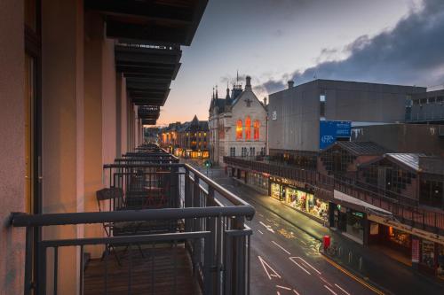 highland apartments by mansley