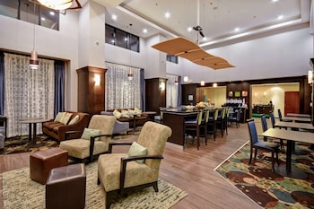 Hampton Inn & Suites Detroit-Canton,Detroit>>Canton,3 star