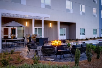 towneplace suites by marriott brunswick