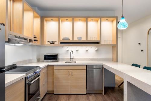 towneplace suites by marriott geneva