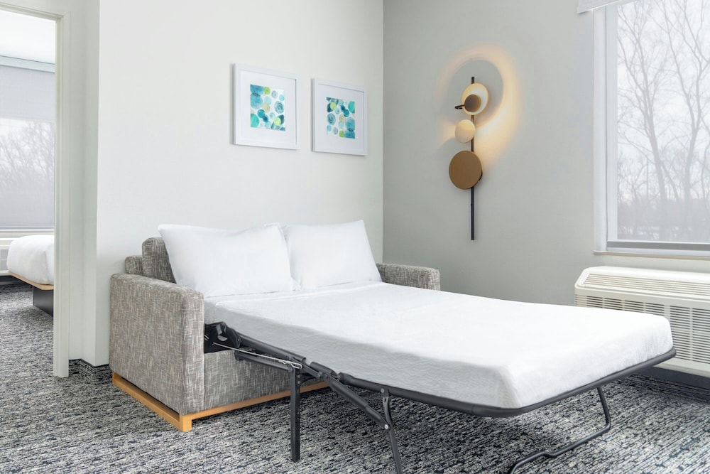 towneplace suites by marriott holland