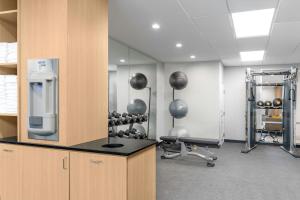 towneplace suites by marriott holland