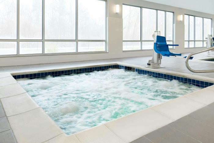 towneplace suites by marriott holland