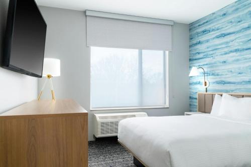towneplace suites by marriott holland