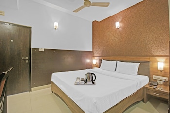 townhouse 692 hotel nera regency