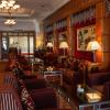 hamlet court hotel