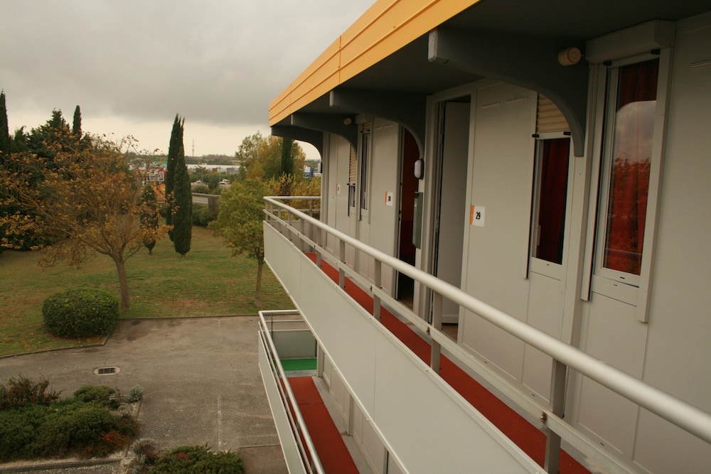 premiere classe carcassonne