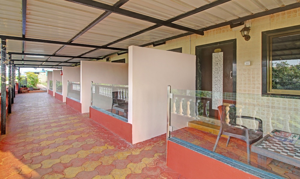 treebo berry hill venna lake 3 km from city center