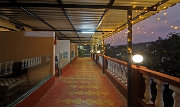 treebo berry hill venna lake 3 km from city center