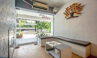 Treebo Trip Southend,,3 star