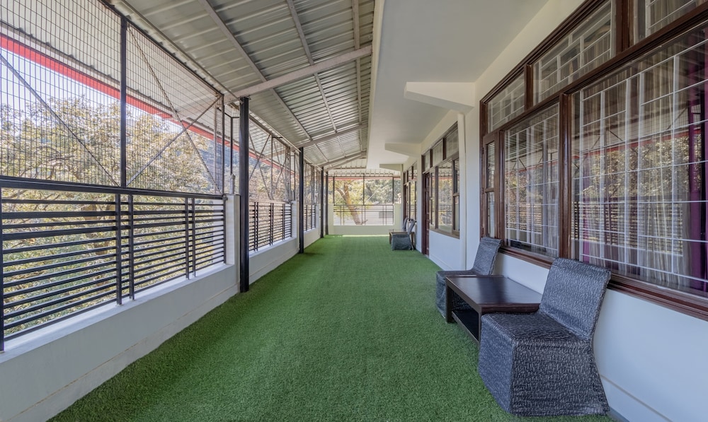 treebo stotrak s n residency mussoorie