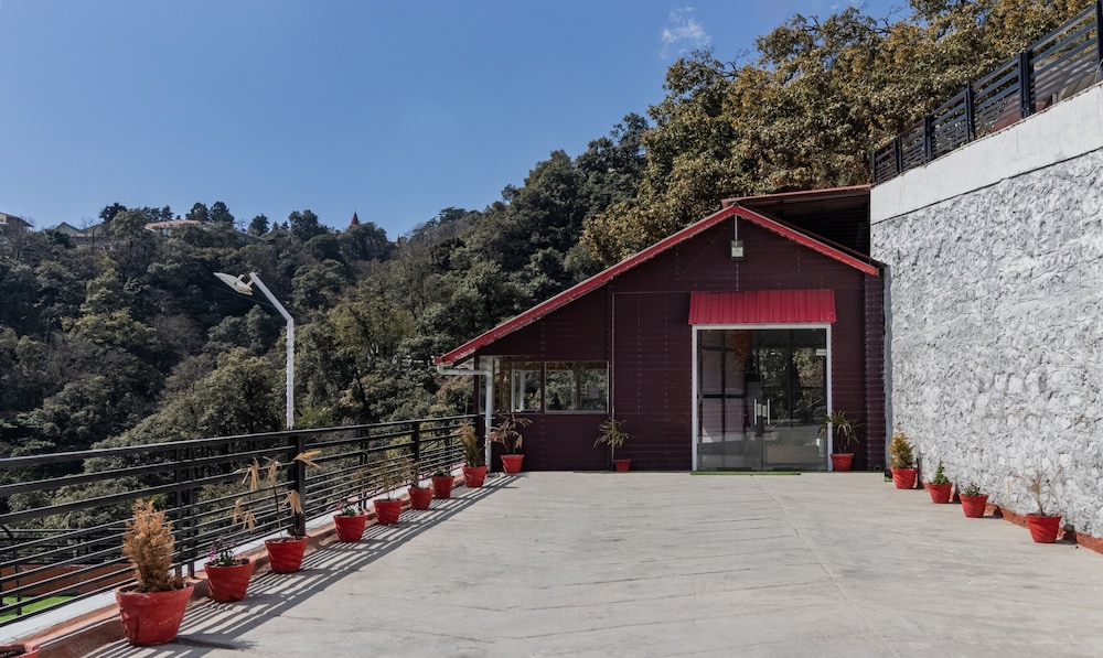 treebo stotrak s n residency mussoorie
