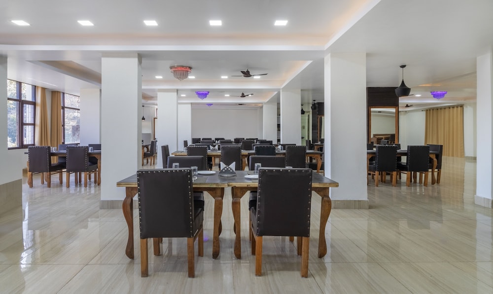 treebo stotrak s n residency mussoorie