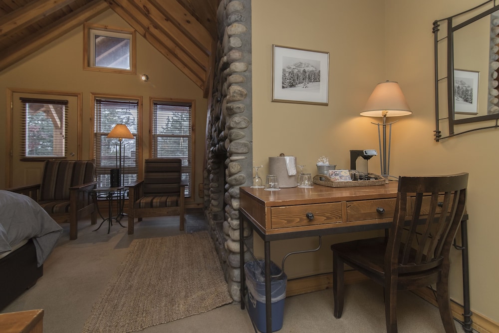 buffalo mountain lodge